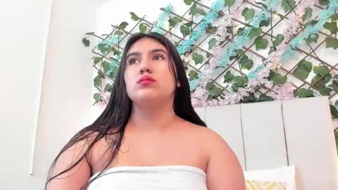 Gabrielle online show from 09.15.25