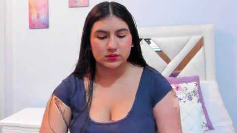 Snapshot of lexi_bloom chatting on 05.07.26 Gabrielle online show from 05.07.26