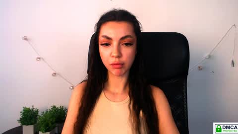 Alexia online show from 04.08.26