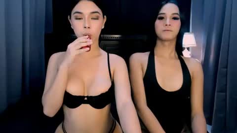 Snapshot of lexi_lovexoxo chatting on 06.17.26 lexi_lovexoxo online show from 06.17.26