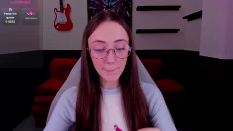 Snapshot of lexi_split chatting on 06.14.26 Lexi GTM2 MonWedThurSatSun 1000am-400pm online show from 06.14.26