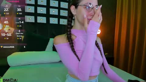 Snapshot of lexi_split chatting on 07.15.26 Lexi GTM2 MonWedThurSatSun 1000am-400pm online show from 07.15.26
