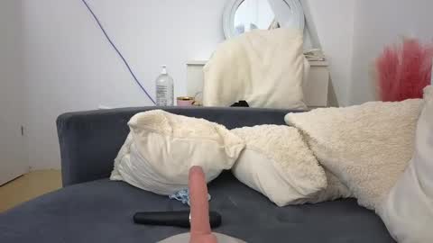 Snapshot of lexi_u_ chatting on 12.31.24 LEXXY online show from 12.31.24