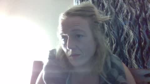 Snapshot of lexi_west_83 chatting on 07.17.26 lexi_west_83 online show from 07.17.26