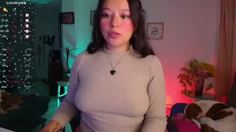 Lexie Thompson   8pm  0000am -5 online show from 02.17.25