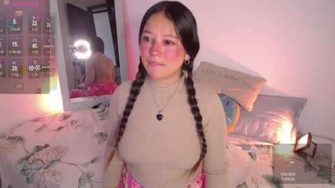 Lexie Thompson   8pm  0000am -5 online show from 09.23.25