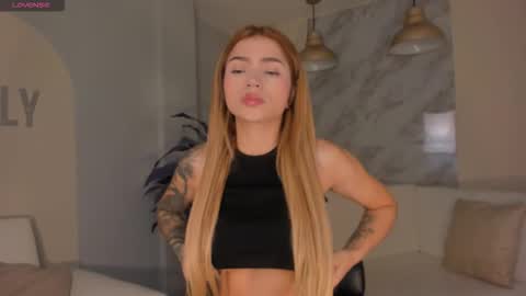 Snapshot of lexiewayne chatting on 02.14.26 Lexie online show from 02.14.26