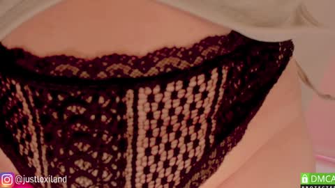 Lexi FOLLOW ME  online show from 12.03.24