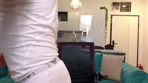 Snapshot of lexin25 chatting on 12.10.24 Askme online show from 12.10.24