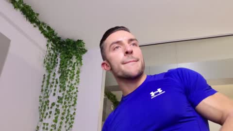 Snapshot of lexin25 chatting on 12.21.24 Askme online show from 12.21.24