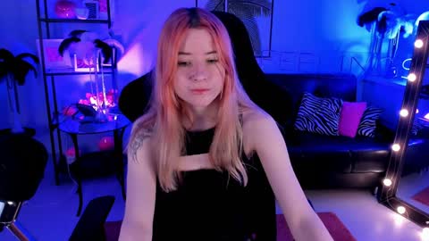 Lexi Wenford NO NUDE GODDESS online show from 12.02.24