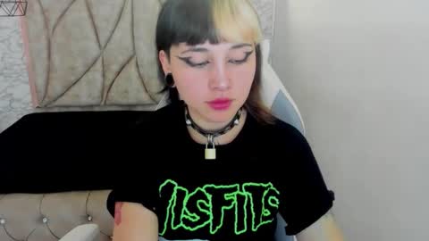 Snapshot of lexrosse chatting on 02.02.26 lexrosse online show from 02.02.26