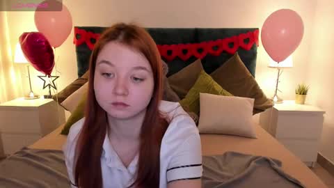 Snapshot of lexxxyone chatting on 02.17.25 lexxxyone online show from 02.17.25