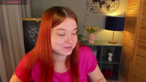 Snapshot of lexxxyone chatting on 03.11.25 lexxxyone online show from 03.11.25
