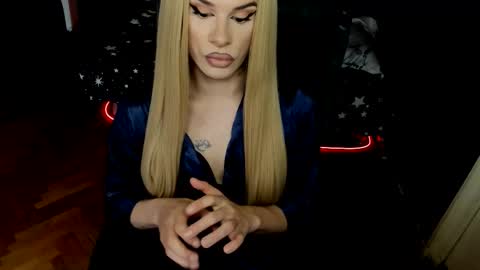 eva lexy you may call me Miss online show from 10.15.25