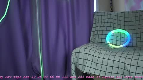 Snapshot of lexy_l0vy chatting on 09.29.25 LexxxY online show from 09.29.25