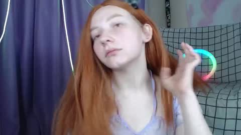 Snapshot of lexy_l0vy chatting on 10.17.25 LexxxY online show from 10.17.25