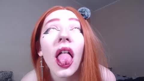 Snapshot of lexy_l0vy chatting on 11.03.25 LexxxY online show from 11.03.25