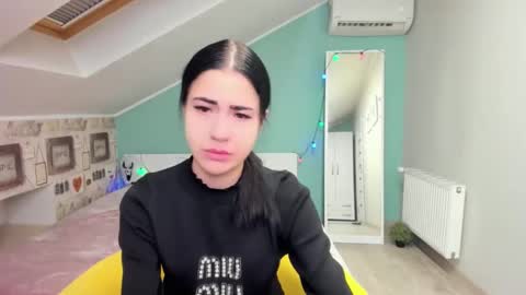 Snapshot of lexyswett chatting on 12.23.24 lexyswett online show from 12.23.24