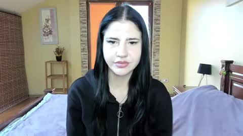 Snapshot of lexyswett chatting on 10.13.25 lexyswett online show from 10.13.25