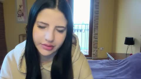 Snapshot of lexyswett chatting on 11.06.25 lexyswett online show from 11.06.25