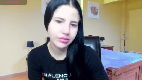 Snapshot of lexyswett chatting on 11.17.25 lexyswett online show from 11.17.25