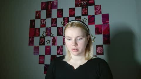 Leyla online show from 11.03.25