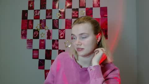 Leyla online show from 12.04.25