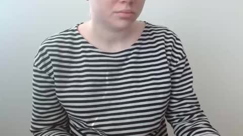 Snapshot of leyla_le chatting on 03.16.26 Leyla online show from 03.16.26