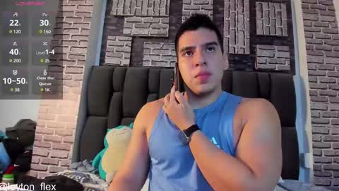 L E Y T O N online show from 02.22.25