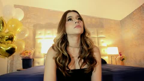 Snapshot of lezy_ chatting on 02.25.26 LEZY online show from 02.25.26