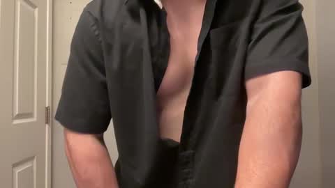 Snapshot of lhotboyl chatting on 10.31.25 lhotboyl online show from 10.31.25