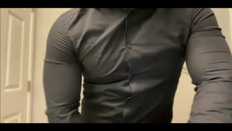 Snapshot of lhotboyl chatting on 11.11.25 lhotboyl online show from 11.11.25