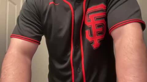 Snapshot of lhotboyl chatting on 11.21.25 lhotboyl online show from 11.21.25