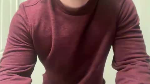 Snapshot of lhotboyl chatting on 12.05.25 lhotboyl online show from 12.05.25