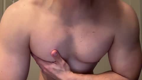 Snapshot of lhotboyl chatting on 01.08.26 lhotboyl online show from 01.08.26