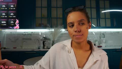 Snapshot of li_queen_ chatting on 12.29.24 Hey Im Alexa tg online show from 12.29.24