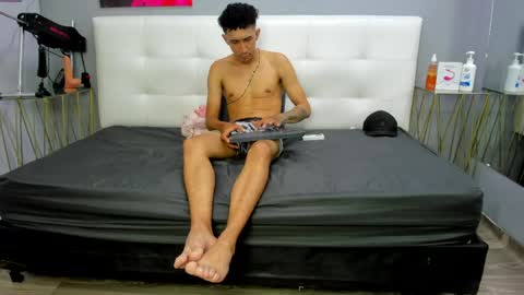 Snapshot of lia78couple chatting on 04.23.26 lia78couple online show from 04.23.26