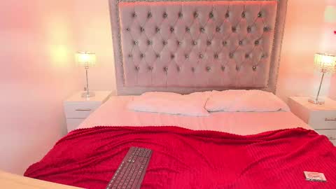 Lia  online show from 09.27.25