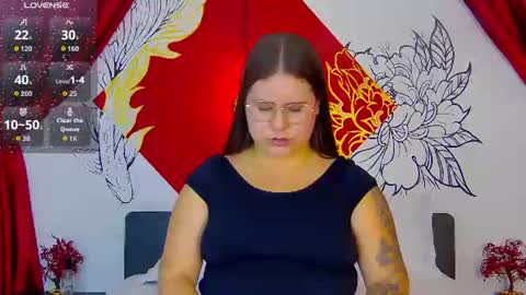 Snapshot of lia_avalon chatting on 06.09.26 Lia Avalon online show from 06.09.26