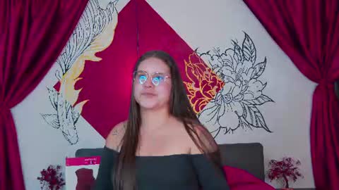 Snapshot of lia_avalon chatting on 06.29.26 Lia Avalon online show from 06.29.26