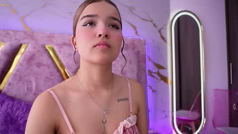 lia_collinsx online show from 01.07.26