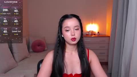 L I A online show from 10.16.25