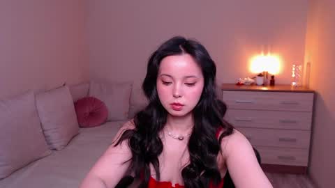 L I A online show from 04.28.26