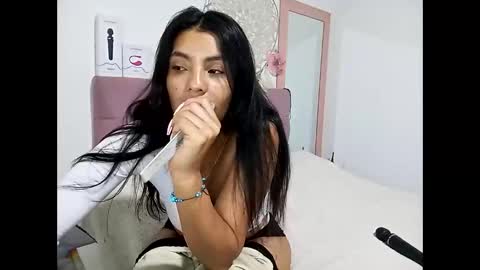 Lia online show from 01.17.26