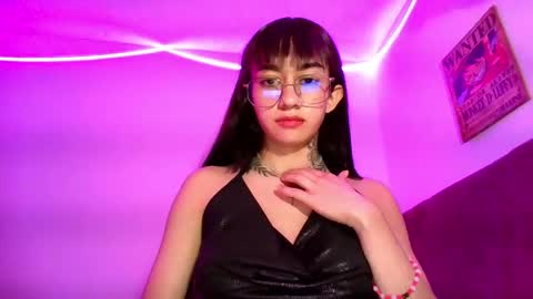 Lia Johnson online show from 05.23.26
