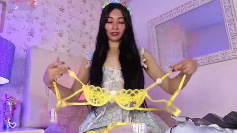 Snapshot of lia_kitty0 chatting on 05.15.26 lia kitty0 online show from 05.15.26