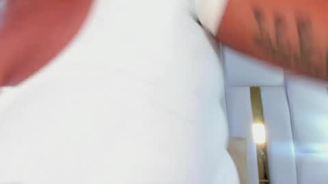 lia_mariana online show from 03.21.26