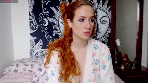 Snapshot of lia_monroe chatting on 12.29.24 Lia Monroe online show from 12.29.24