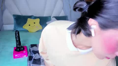 Lia online show from 03.28.26